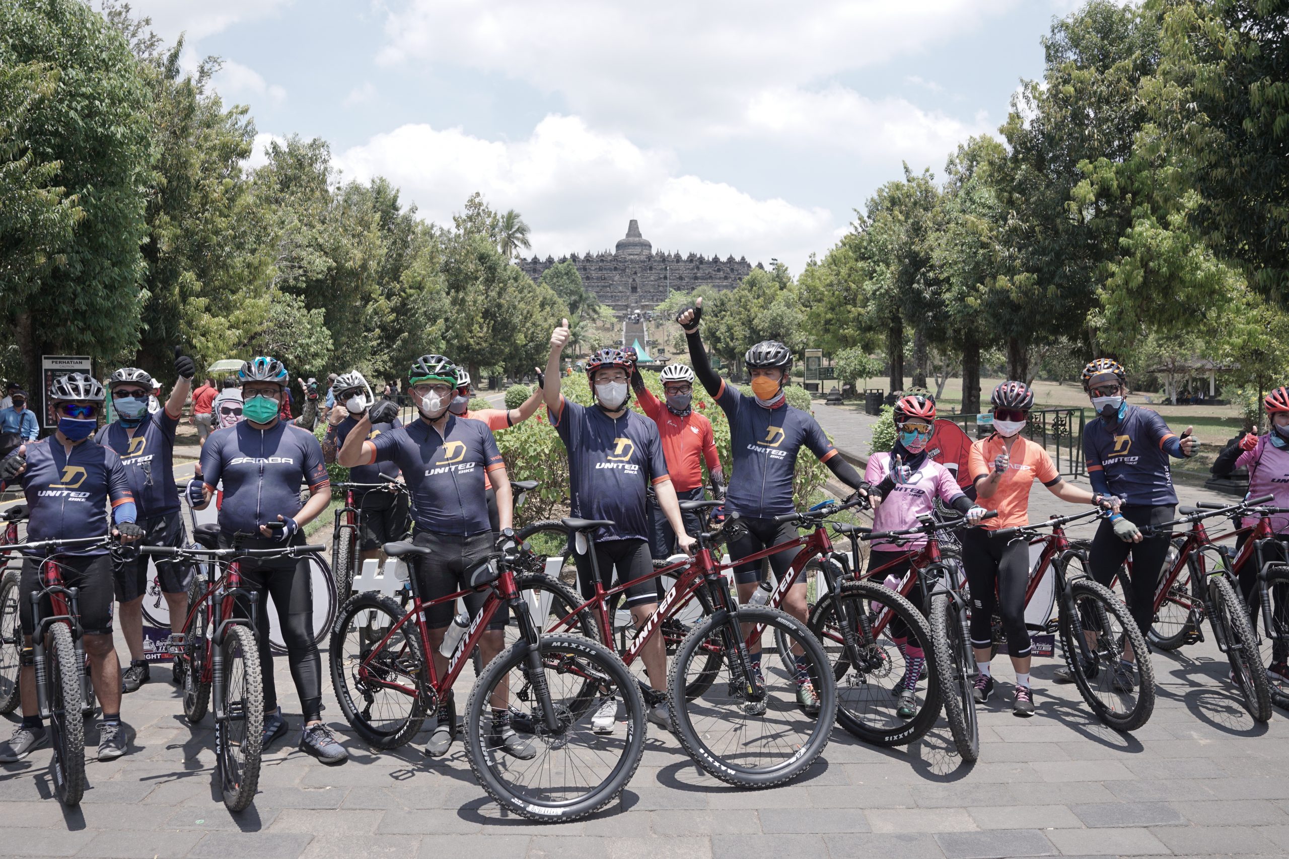 Tour de Borobudur